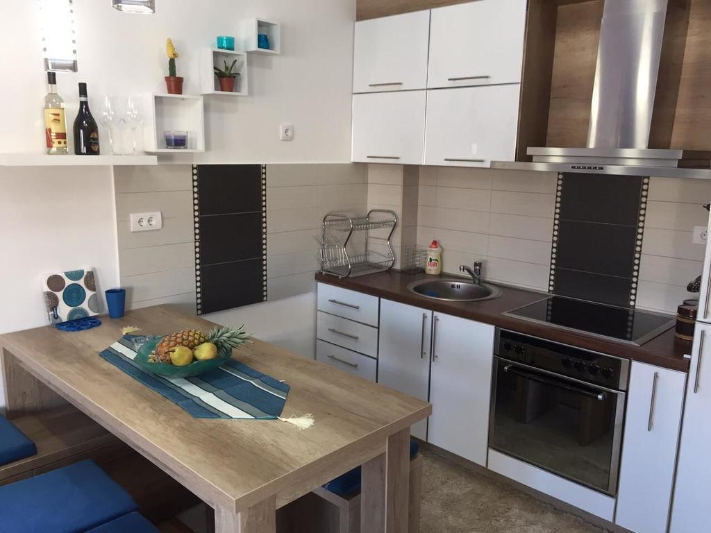 Apartman Dajana Улцинь Екстер'єр фото