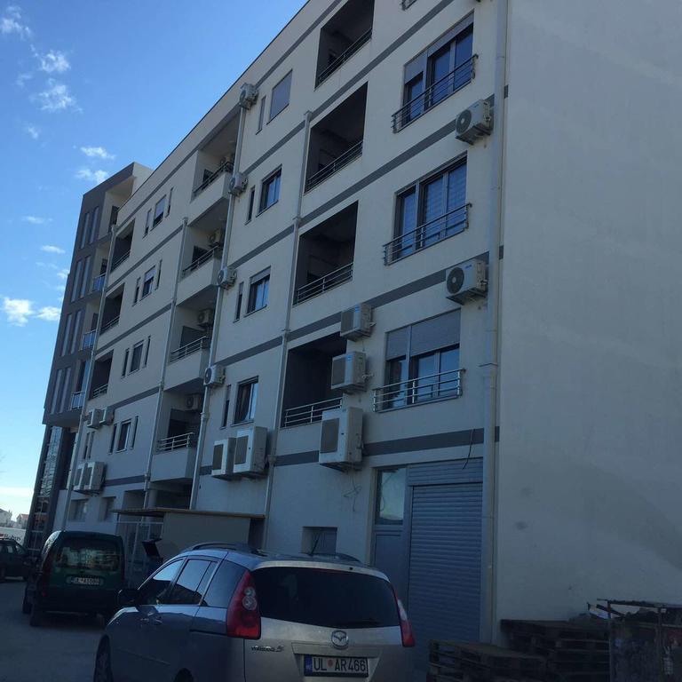 Apartman Dajana Улцинь Екстер'єр фото