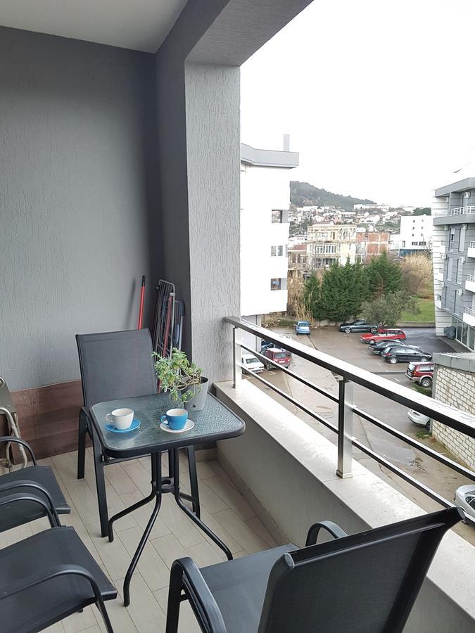 Apartman Dajana Улцинь Екстер'єр фото