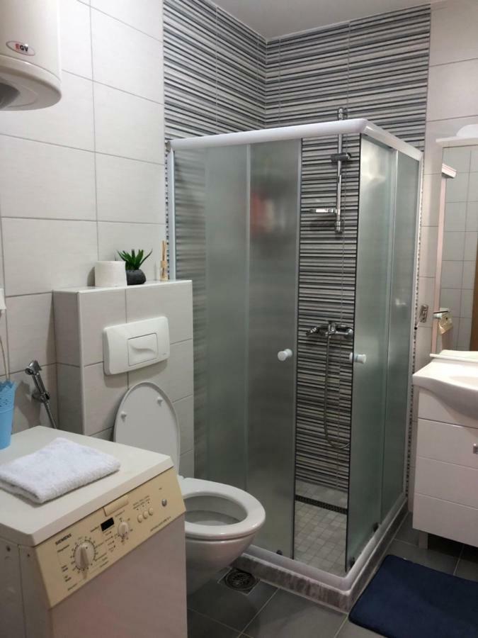 Apartman Dajana Улцинь Екстер'єр фото